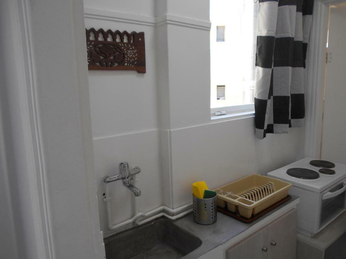 Monastiraki Flea Market & Metro Station Appartment Athena Bagian luar foto