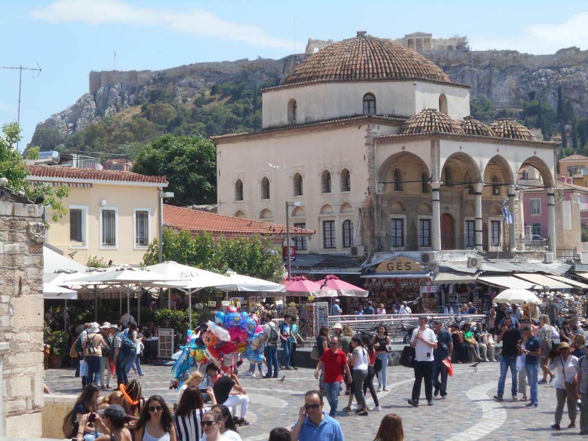 Monastiraki Flea Market & Metro Station Appartment Athena Bagian luar foto